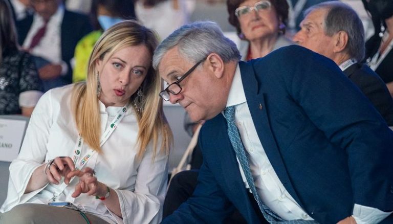 Governo, Meloni al lavoro per la scelta dei ministri. Tajani: “Con Giorgia abbiamo fatto un quadro della situazione”