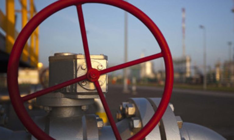 Emergenza Gas, la promessa degli Usa: “Aumenteremo le forniture verso l’Europa”