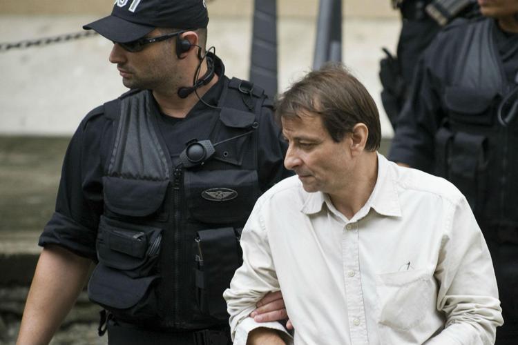L’ex terrorista Cesare Battisti è ora un detenuto comune