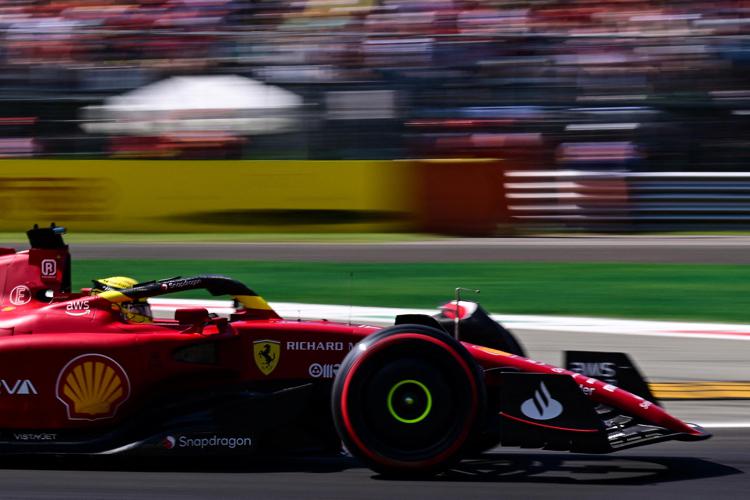 Formula, al Gran Premio di Monza il ferrarista Charles Leclerc partirà in prima fila