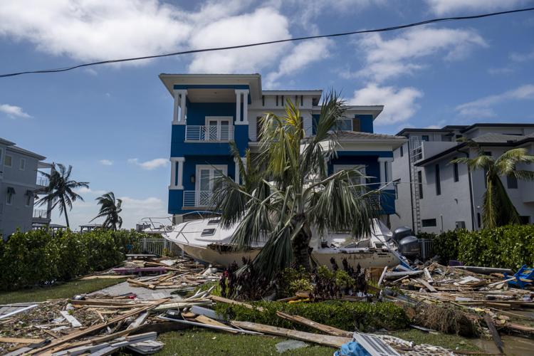 Florida: 80 le vittime dell’uragano “Ian”: sotto accuse le autorità per la lentezza dei soccorsi