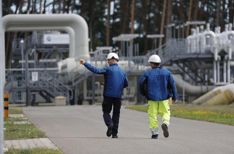 Il prezzo del gas russo alle stelle, borse europee in calo