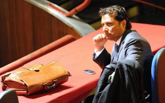 Naufragio della Costa Concordia, l’ex comandante Schettino potrebbe svolgere lavori fuori dal carcere