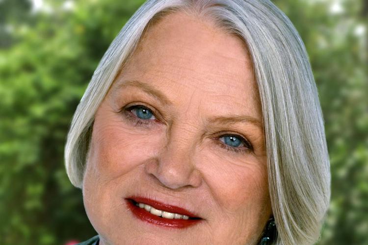 Cinema, si è spenta a 88 anni Louise Fletcher premio Oscar in “Qualcuno volò sul nido del cuculo”