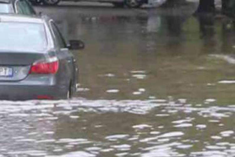 Formia (Latina), valanga d’acqua provoca una marea di fango