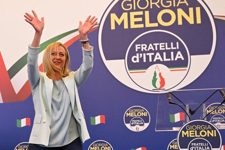 Elezioni 2022, il trionfo di Giorgia Meloni: l’Italia svolta a destra