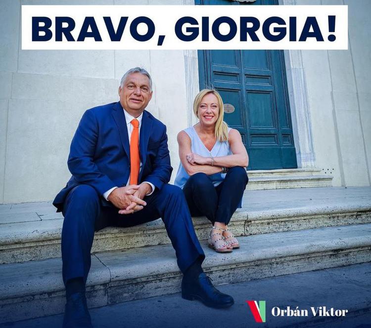 Elezioni 2022, Orban si congratuta con Giorgia Meloni: “Vittoria più che meritata”
