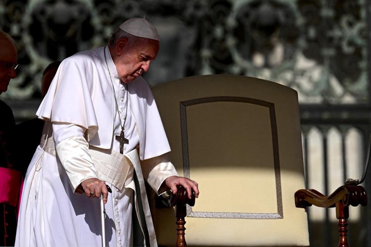 L’avvertimento di Papa Francesco: “In Ucraina è in atto la terza guerra mondiale”