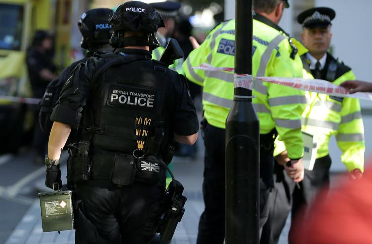 Londra, accoltellati due agenti di polizia vicino a Leicester Square