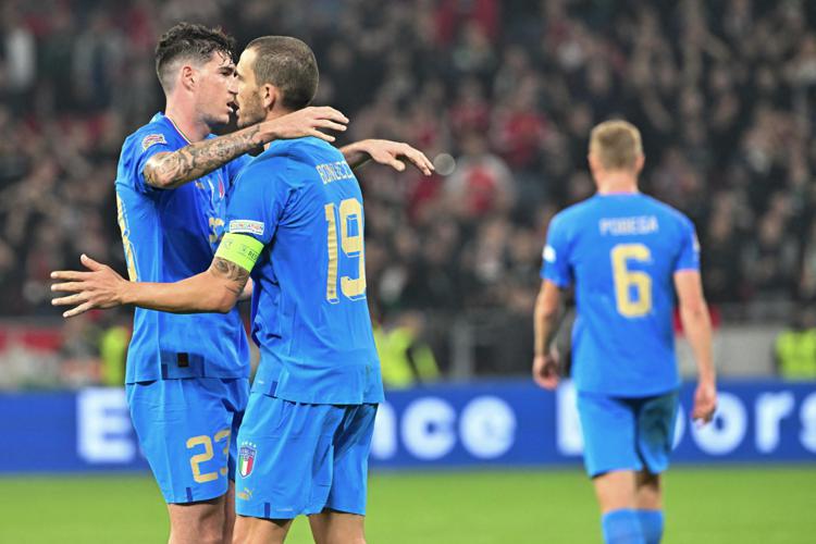 Calcio, l’Italia di Mancini batte 2-0 l’Ungheria
