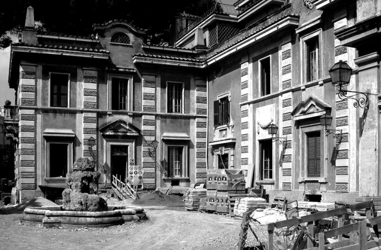 Roma, congelata Villa Serena ai Parioli di proprietà dell’oligarca russo Eduard Yurevich