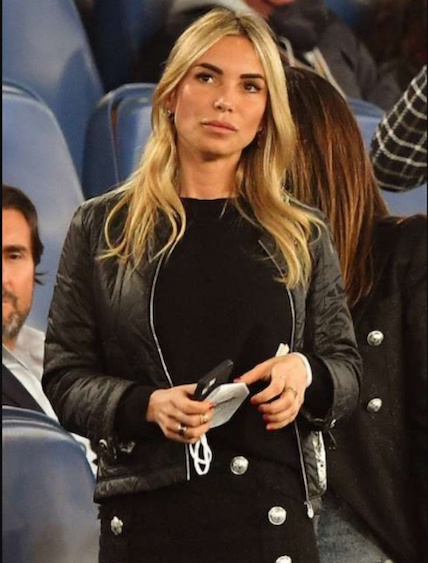 Roma, Noemi Bocchi (la nuova compagna di Totti) stamane in tribunale come parte offesa in un processo contro l’ex marito