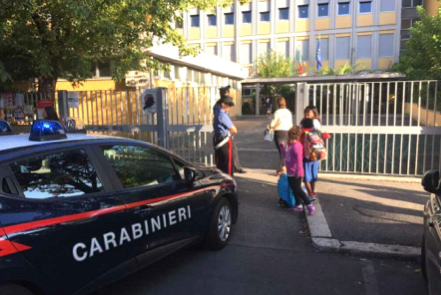 Maltrattava i bimbi della sua classe, sospesa la maestra
