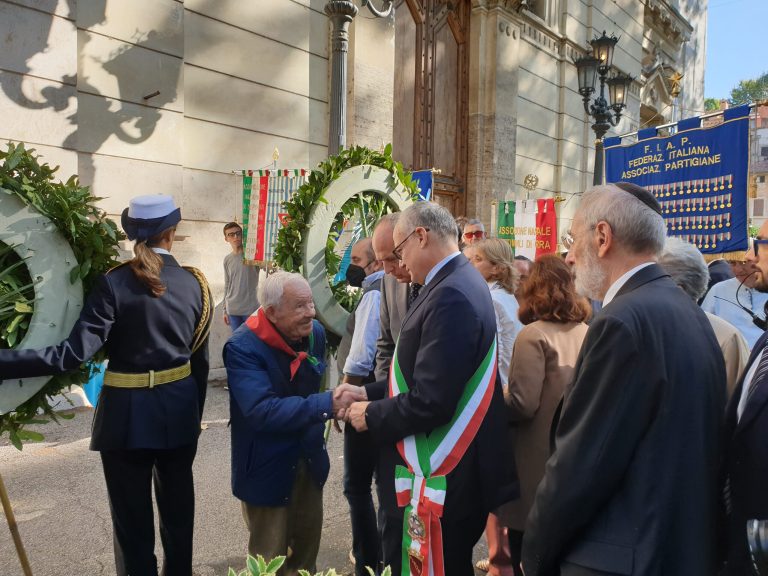 Roma ricorda quel tragico giorno della deportazione degli ebrei nell’ottobre del 1943