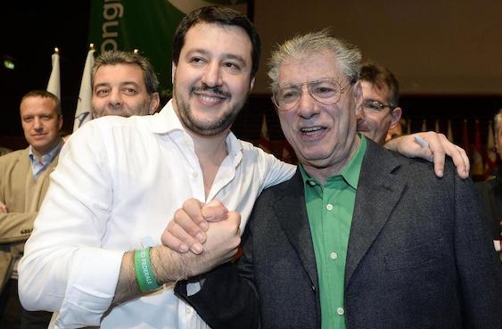 Salvini ‘avverte’ Bossi: “Comitato Nord non può usare simboli e nome Lega”