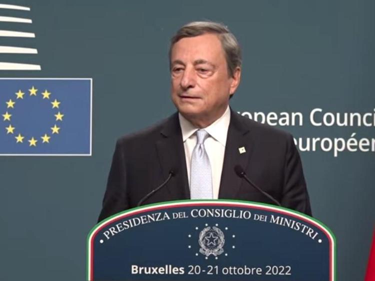 Emergenza energetica, parla Draghi: “Le decisioni di stanotte mi hanno reso soddisfatto”