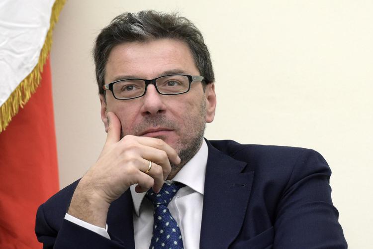 Superbonus, parla il ministro Giorgetti: “La soluzione che noi cerchiamo è sull’intero ammontare dei crediti, 110 miliardi di euro”