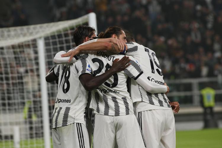 Calcio, la Juventus travolge l’Empoli 4-0