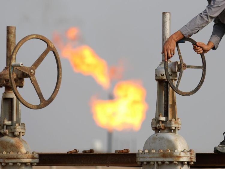 Petrolio, vertice a Ginevra dell’Opec per definire la strategia dei prezzi