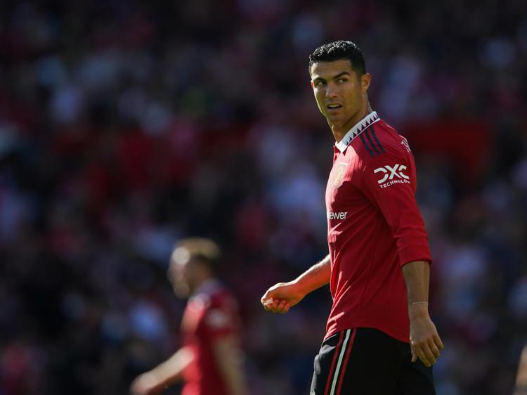 Calcio, Cristiano Ronaldo invia un messaggio conciliante al Manchester United