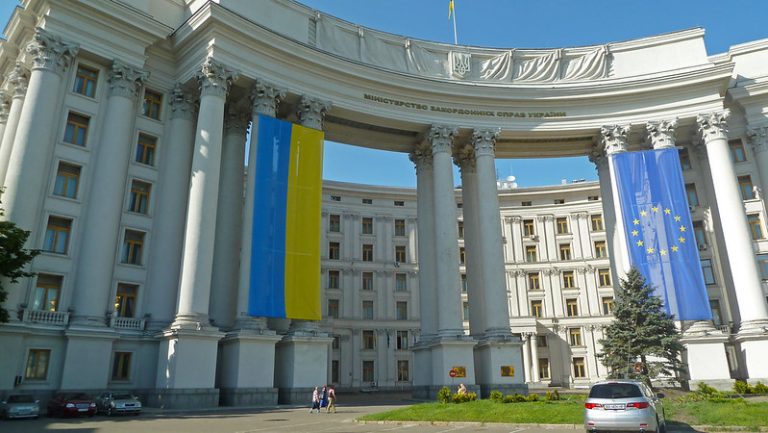 Ucraina, il ministero dell’Economia invita le banche a sostenere le esportazioni