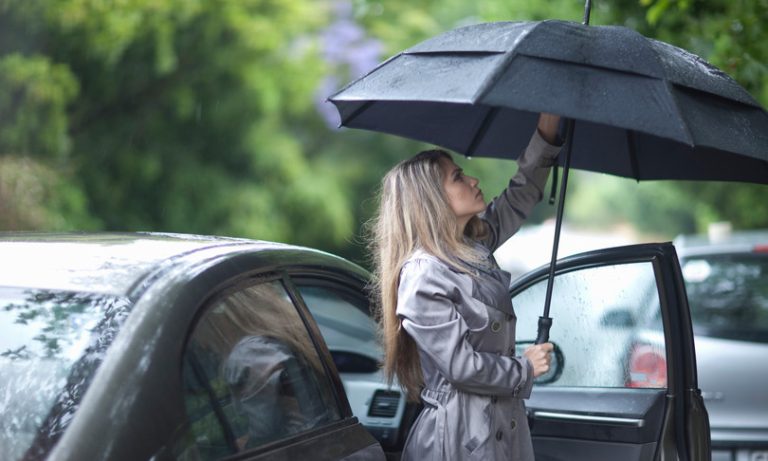 Meteo: piogge in arrivo, ombrelli aperti per una decina di giorni