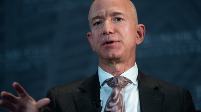 Jeff Bezos (Amazon darà in beneficenza la maggior parte della sua ricchezza pari a 124 miliardi di dollari