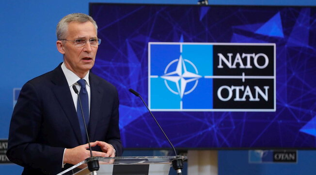 Madrid, all’assemblea della Nato presentato il documento: “La Russia è uno stato terrorista”