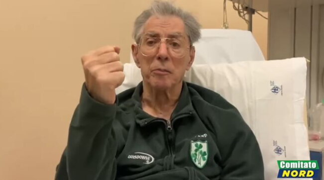 Varese, Umberto Bossi dall’ospedale rassicura: “Non preoccupatevi, sto bene”