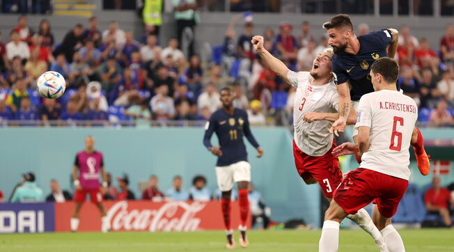 Mondiali di calcio, la Francia supera la Danimarca 2-1 con doppietta di Mbappé
