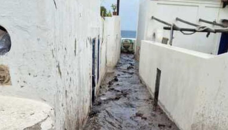 Stromboli, l’isola nuovamente in ginocchi dopo la pioggia caduta nelle ultime ore