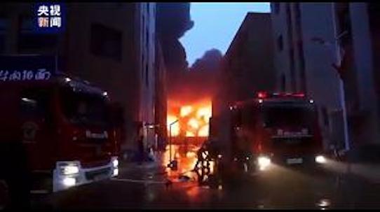 Cina, incendio in una fabbrica di Hanyang: almeno 36 le vittime