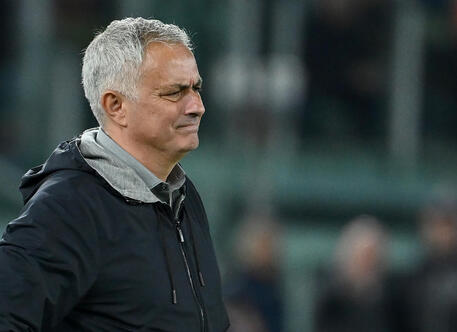 Calcio, parla Mourinho dopo la sconfitta: “C’era troppa emozione e poca consapevolezza dell’obiettivo”
