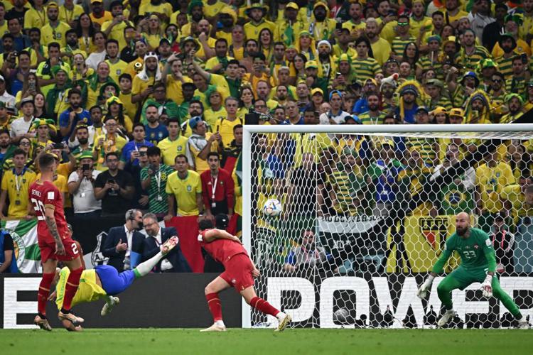 Mondiali di calcio: il Brasile incanta contro la Serbia, 2-0