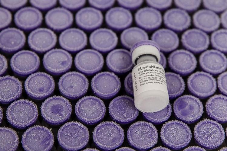 Pfizer e BioNTech annunciano l’avvio dei test clinici di fase 1 su un candidato vaccino anti-Covid a mRna di nuova generazione,