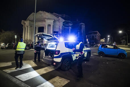 Roma, autovelox e “radar anti alcol e droga” sulle principali strade della movida