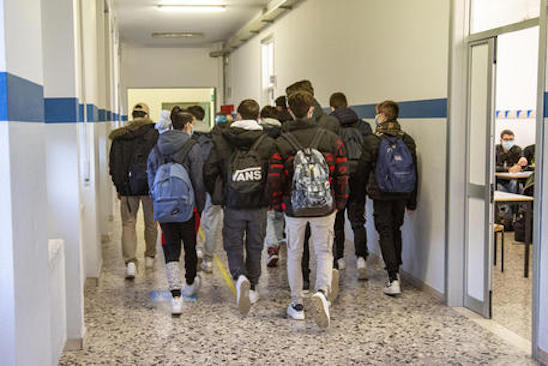 Roma, dal 16 novembre termosifoni accesi nelle scuole di II grado
