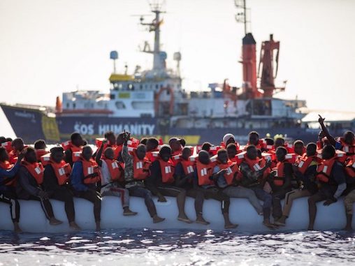 Migranti, l’accusa di Humanity 1 all’Italia: “Il decreto del ministro dell’Interno è illegale”