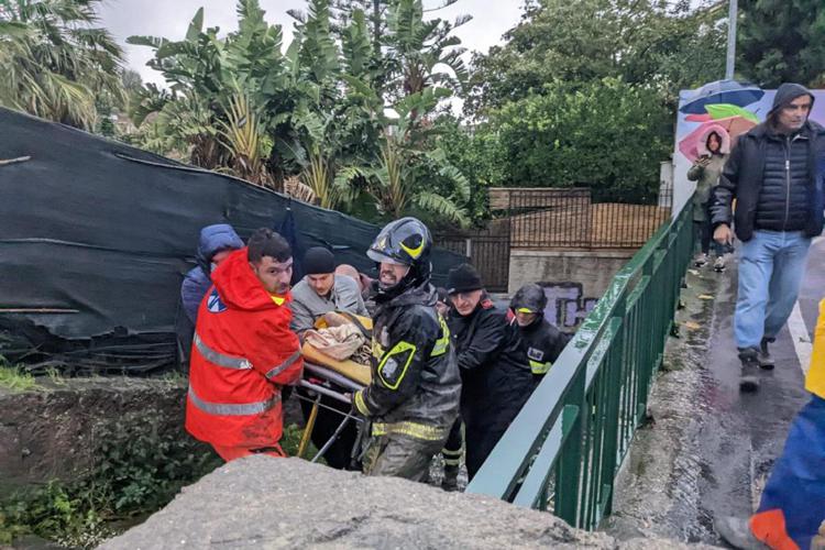 Nubifragio a Ischia: quattro persone risultano disperse tra cui un neonato