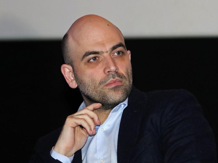 Roberto Saviano (a processo per diffamazione alla Meloni) stasera ospita in tv a “Piazzapulita”
