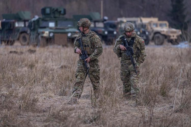 Polonia, il governo ha alzato lo stato di allerta delle forze armate dopo la caduta dei due missili a Hrubieszow