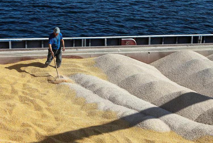 La Russia ha deciso di rientrare nell’accordo sull’esportazione di grano