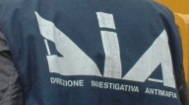 La Dia mette fine ad un traffico di droga tra l’Italia e l’Albania: 14 arresti e sequestrate 2,3 tonnellate di stupefacenti