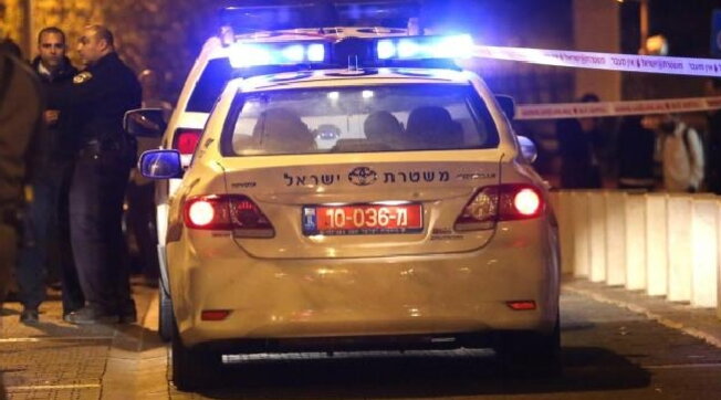 Israele, a Kfar un arabo ha travolto in auto due agenti: è stato poi ucciso dal fuoco di reazione