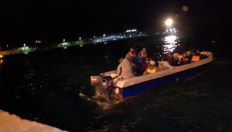 Lampedusa, in un naufragio sono morti due bambini di sei mesi e sei anni