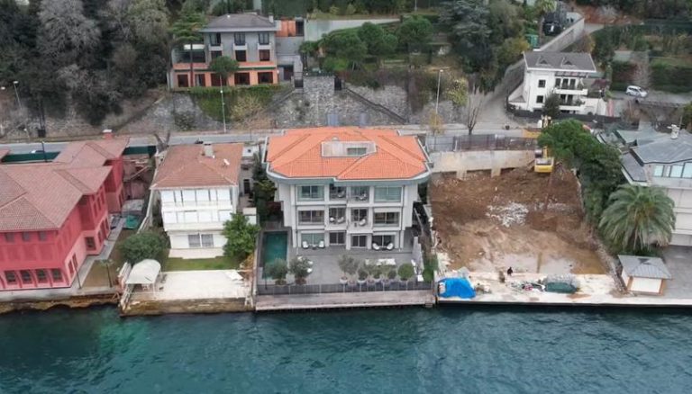 Turchia: Abramovich affitta una villa a Istanbul a 50mila dollari al mese