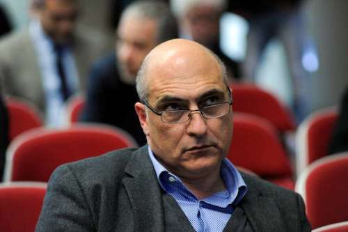“Qatar-gate”, parla Cozzolino, “Ribadisco la mia totale estraneità e rinuncio all’immunità parlamentare”