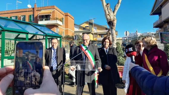 Roma, il sindaco Gualtieri inaugura a Vitinia la prima casa per persone disabili
