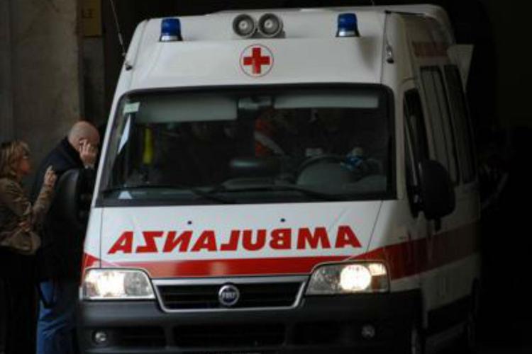 Reggio Emilia: 22enne è stato investito e ucciso da un’auto lungo la provinciale 63 R del comune di Cadelbosco Sopra