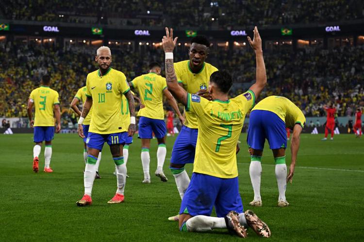 Mondiali di calcio, il Brasile travolge 4-1 la Corea del Sud e passa ai quarti